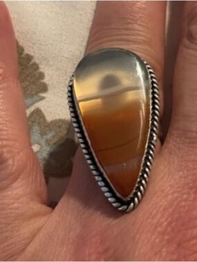 SterlingAdjustable Teardrop Agate Statement Ring in Brown and Cream